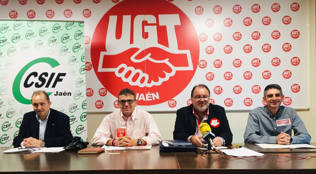 CCOO, UGT, CSIF y Sindicato Libre anuncian movilizaciones en Correos