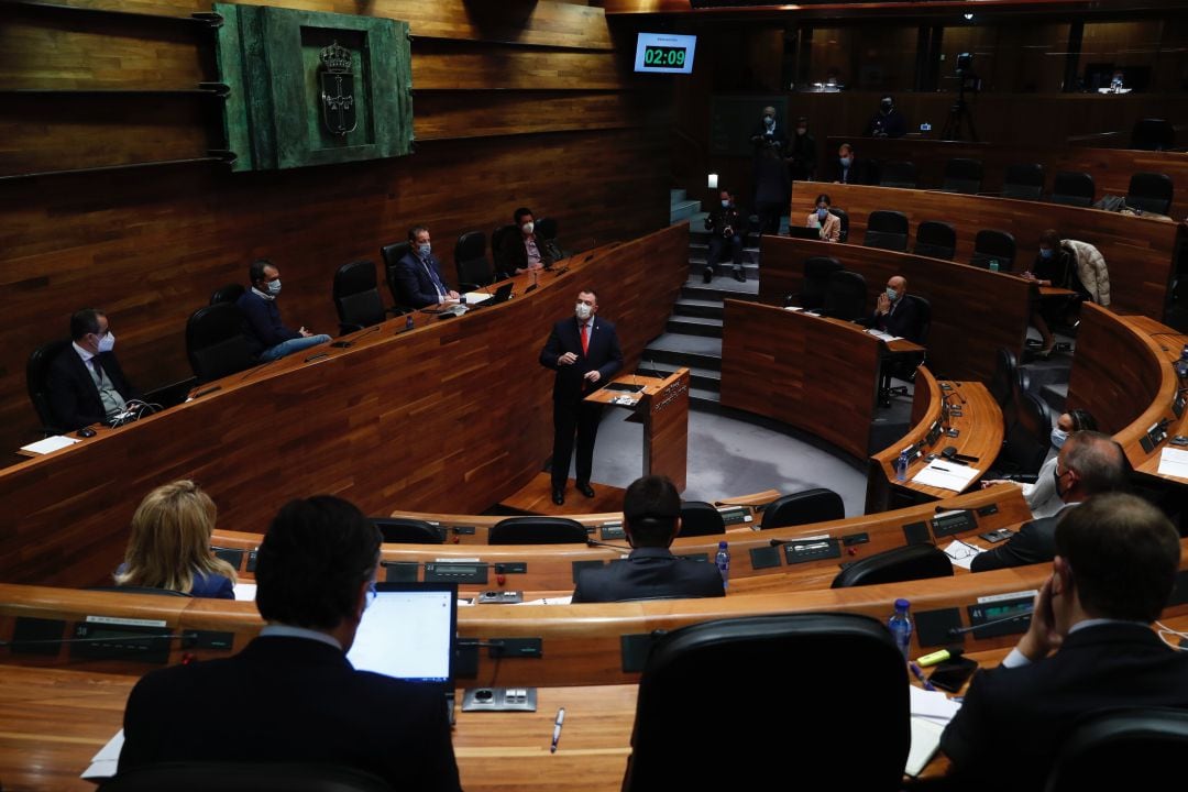 El presidente del Principado, Adrián Barbón en el Debate del Estado de la REgión