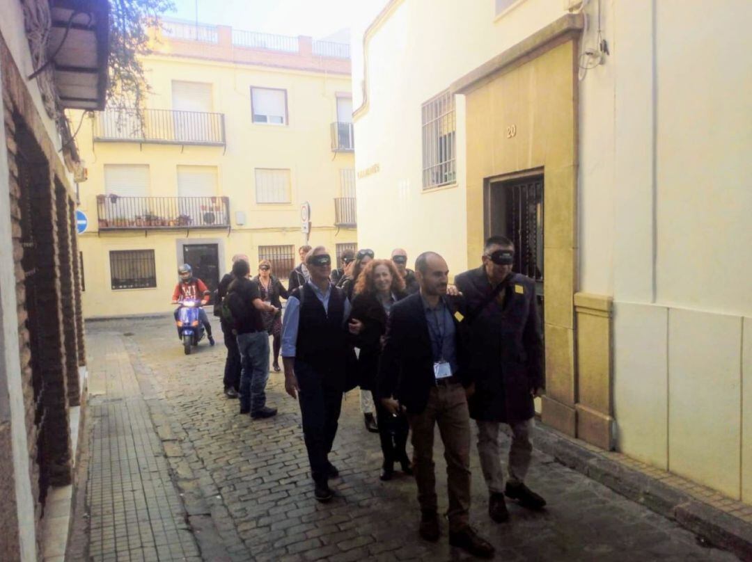 Miquel Àngel Maria destaca que cal recollir ideies per a millorar l'experiència de les persones amb qualque problema de mobilitat o sensorial que volen visitar el nostre patrimoni cultural.