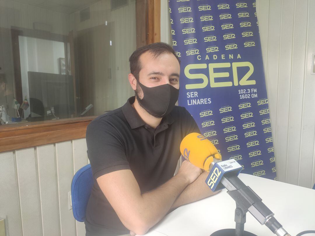 Carmelo Grajera (IU).