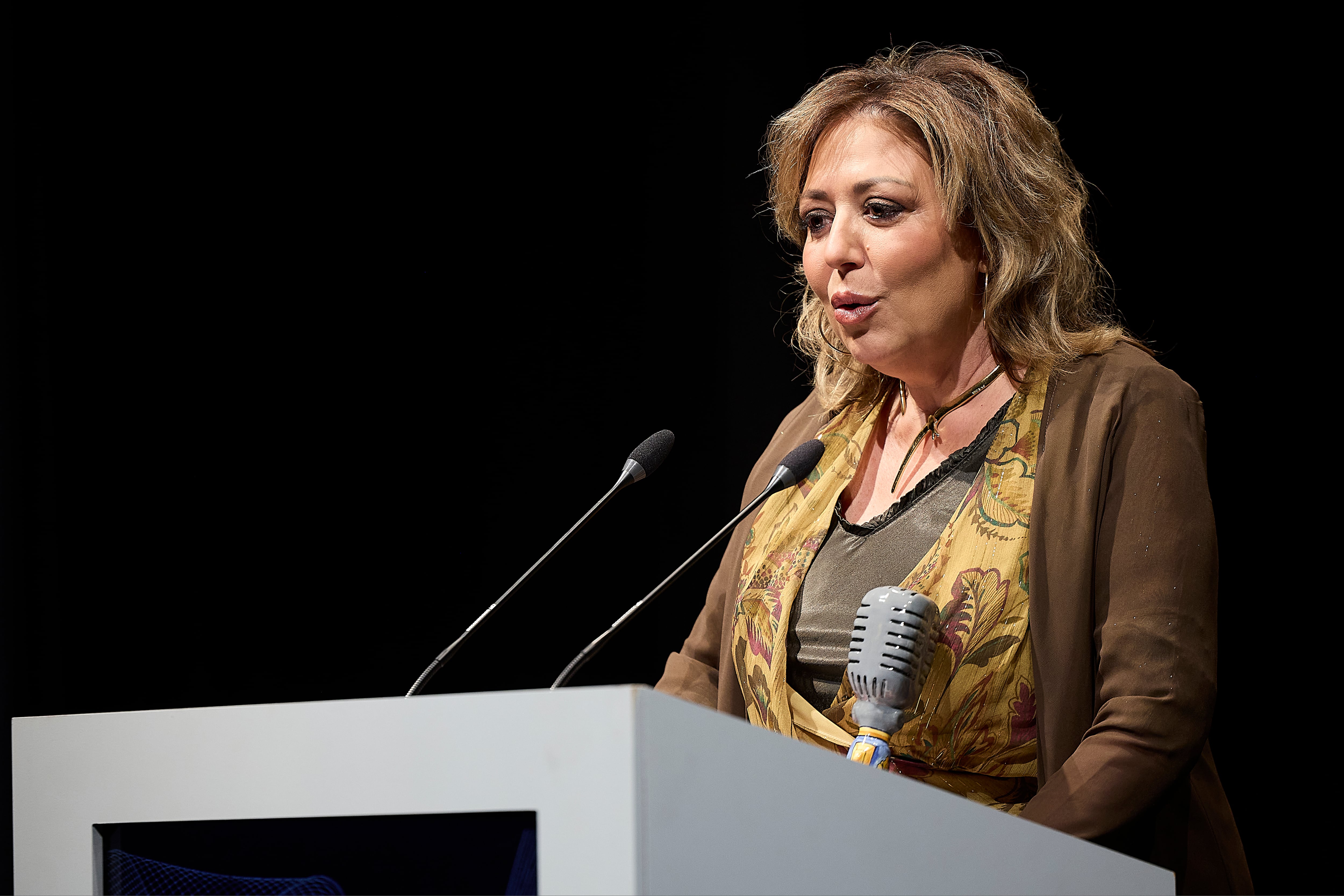 Pilar Fernández, Premio Economía