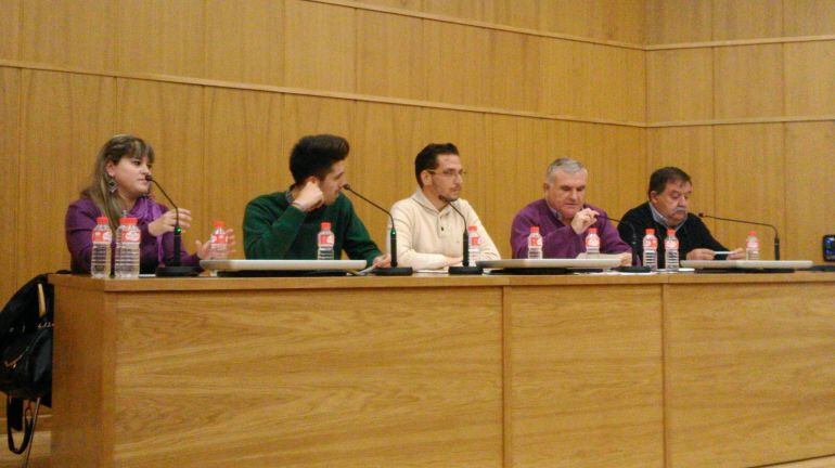Un momento de una asamblea del Algeciras CF.