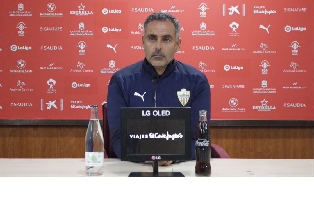 José Gomes en la sala de prensa del Mediterráneo.