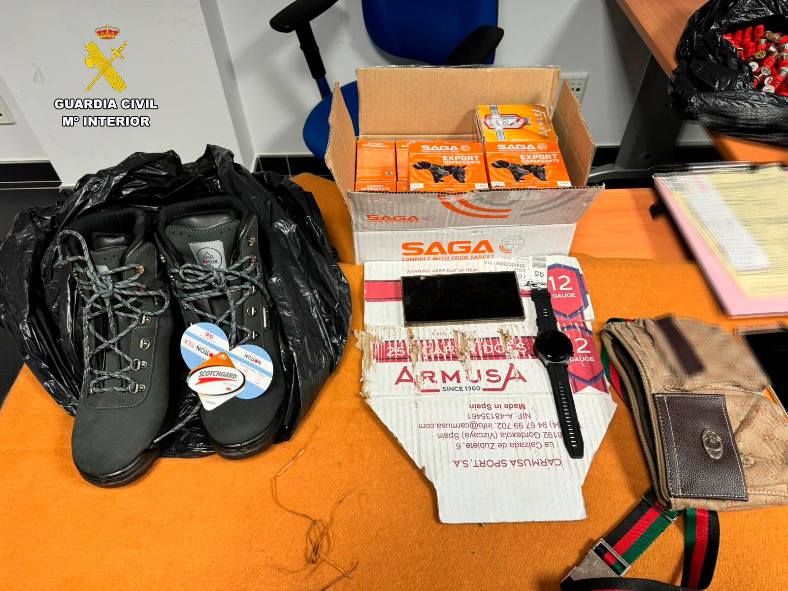 Tres detenidos tras robar en un chalet de Cirueña y darse a la fuga en un BMW