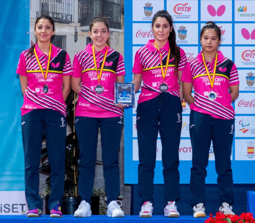 Roxana Istrate, Isabel Rodríguez, Paula Bueno y Orawang Paranang