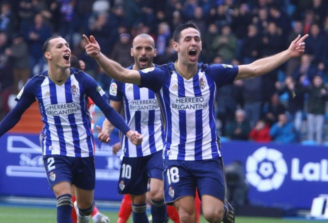 La escuadra berciana realizó uno de sus mejores partidos de la competición.