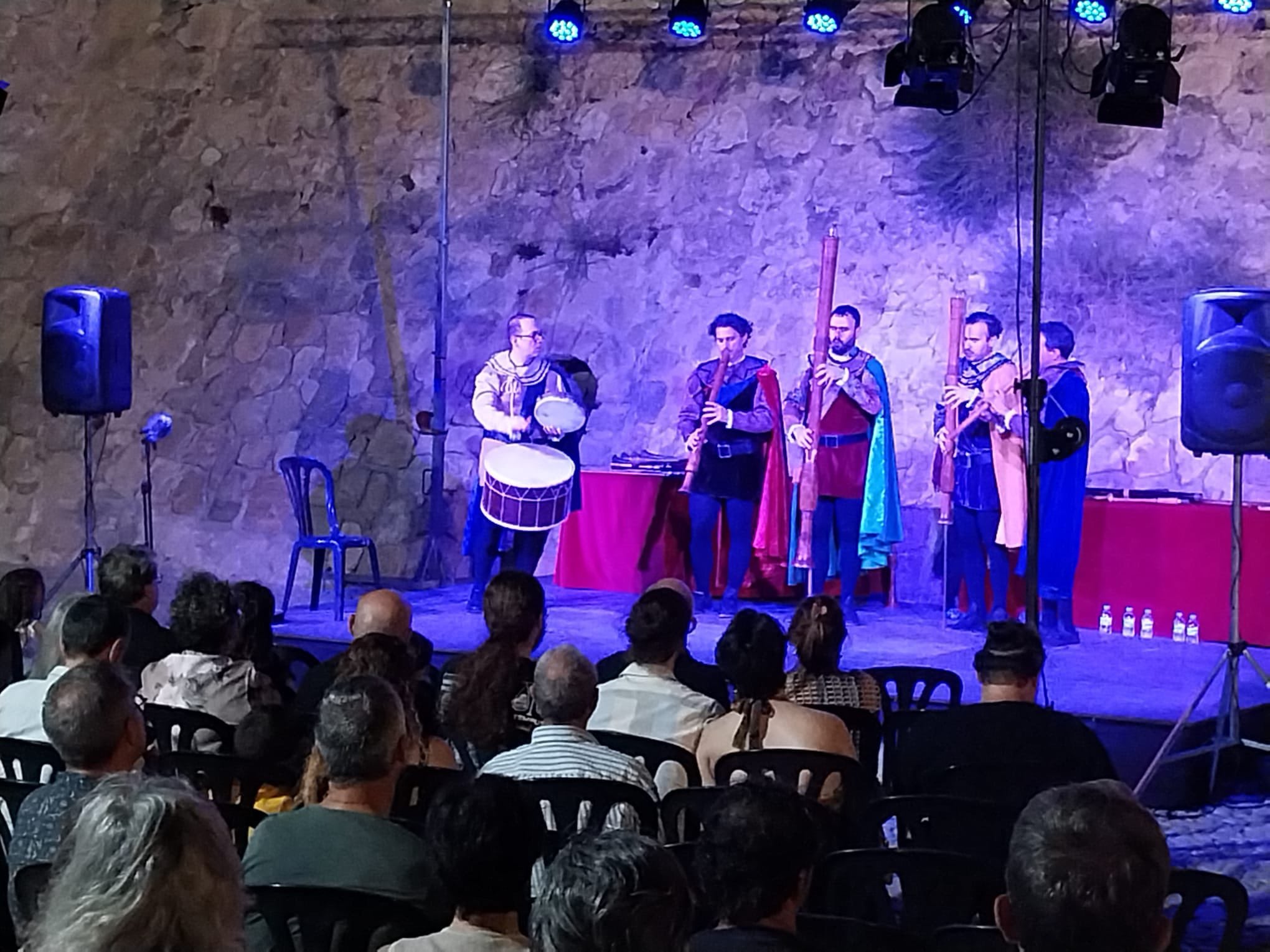 Concierto junto al Castillo