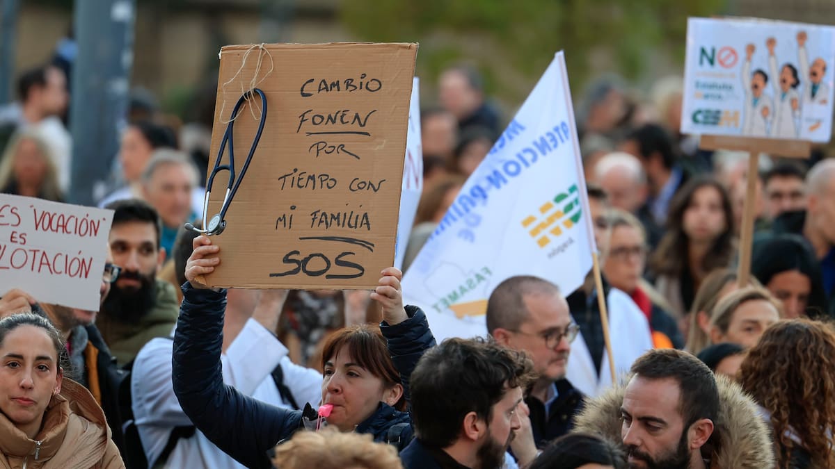 La huelga de médicos deja en Aragón más de mil operaciones suspendidas y un coste de un millón de euros