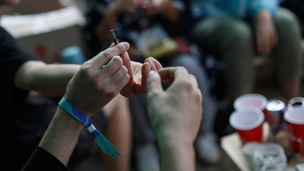 Emoción y bienestar: ¿Qué efectos produce el consumo de cannabis? - Con los profesionales de Ana Hernando Psicología