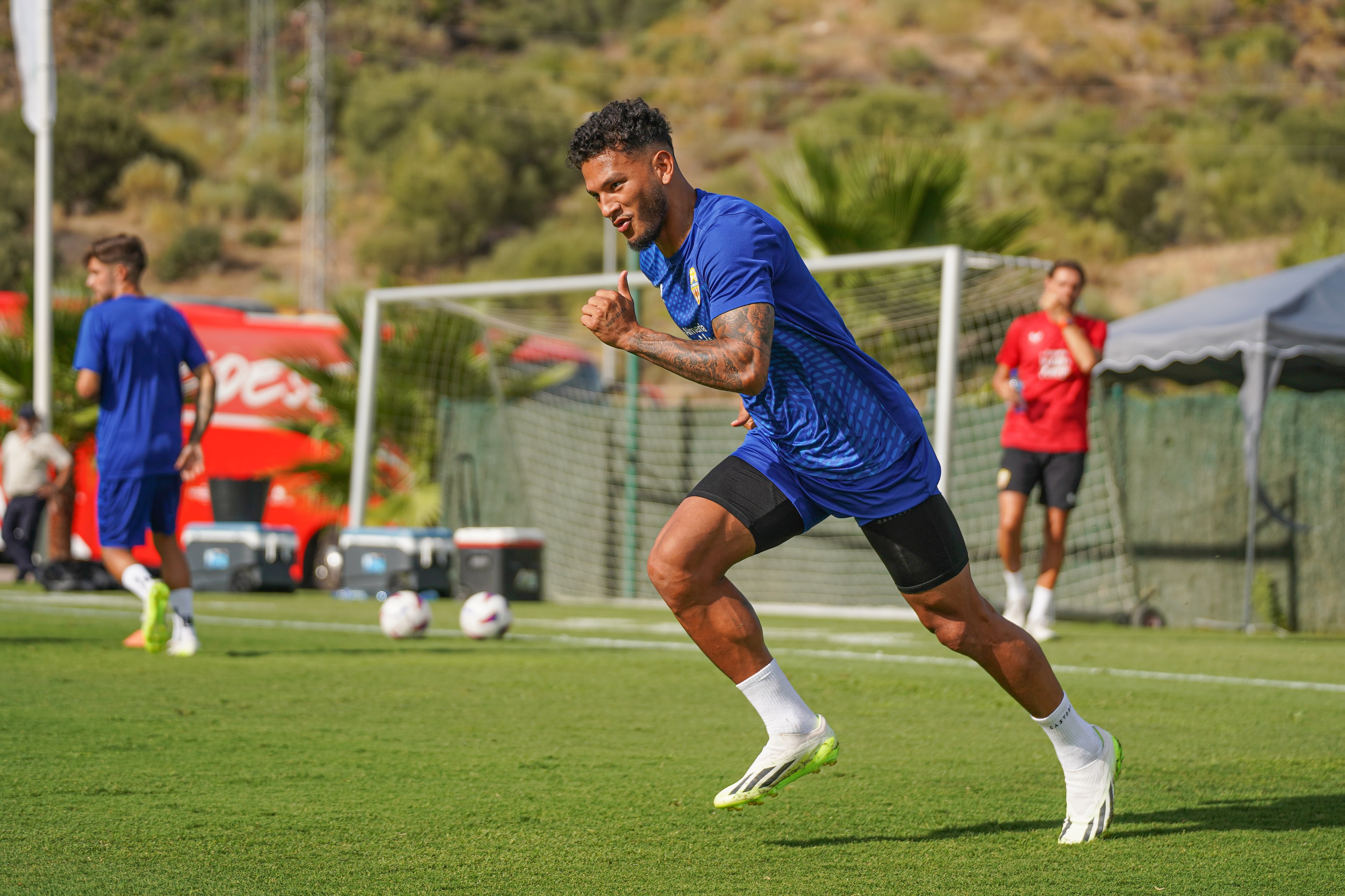 Luis Suárez se pone a punto para vivir una temporada apasionante en Primera.