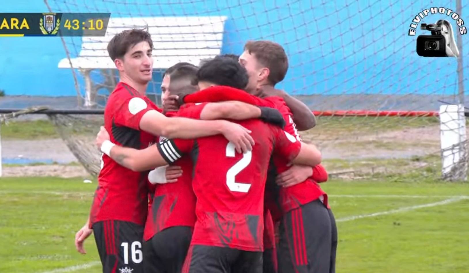 El Mirandés B celebra el 1-0