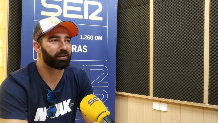 Entrevista con Fran Amado, presenta su bulería "Ole los que saben vivir"