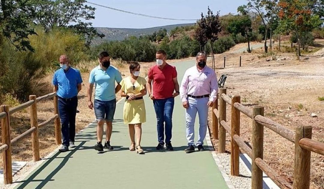 Momento del recorrido por el Carril Bici y Paseo Peatonal de Huelma