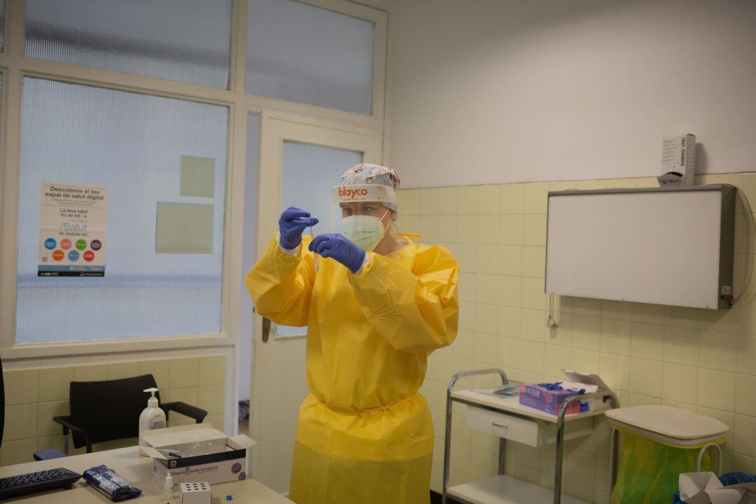 Muestra de un test del covid.