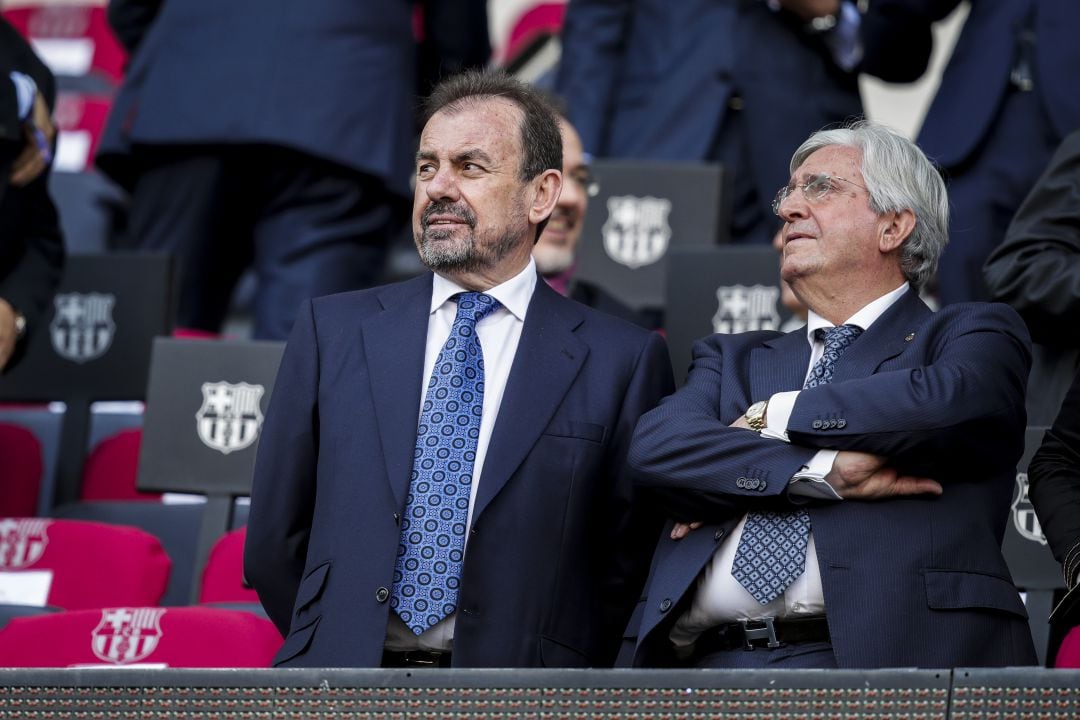 Ángel Torres, presidente del Getafe CF, en el palco del Camp Nou