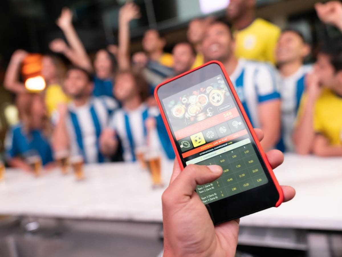 'Espanya i les mafies d’apostes', el futbol espanyol atrau organitzacions mafioses que es dediquen a arreglar partits