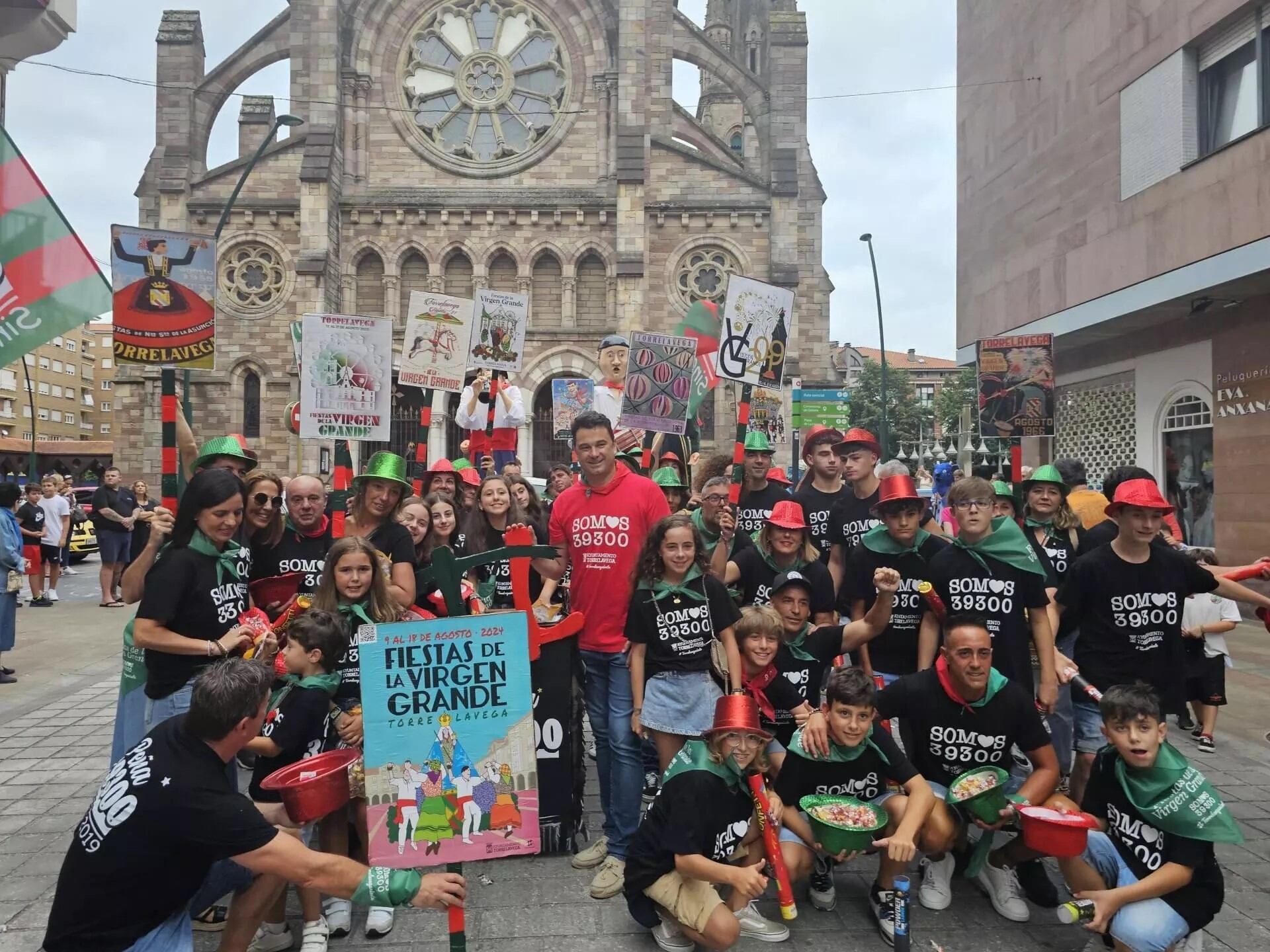 Integrantes de la Peña Somos 39300