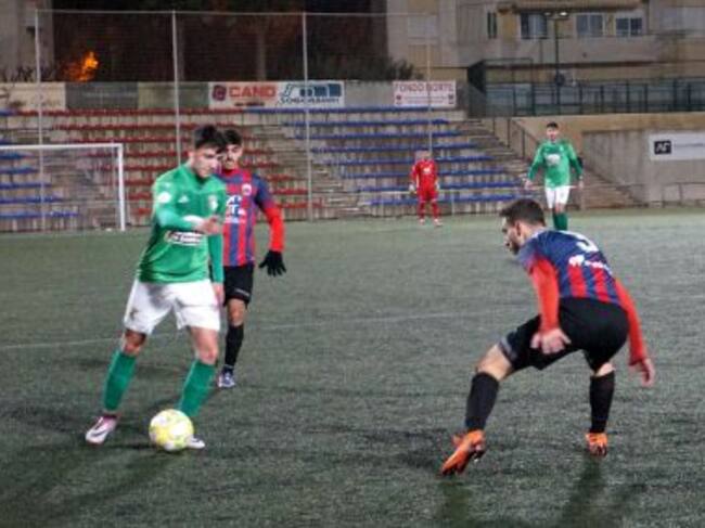 El Eldense taponó los espacios