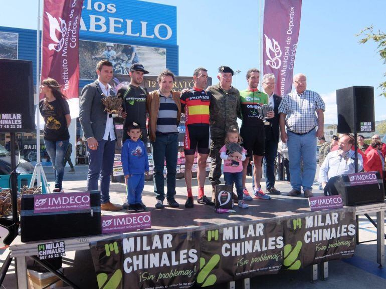 Podium de los ganadores.