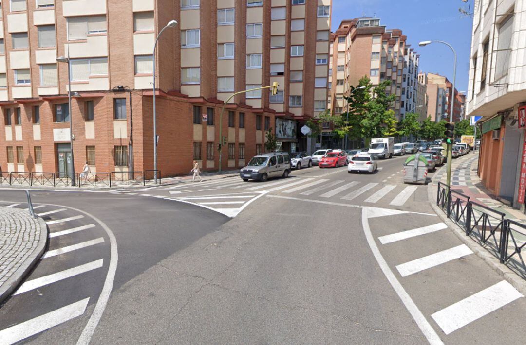 Avenida de Valladolid, desde la rotonda de El Espolón.