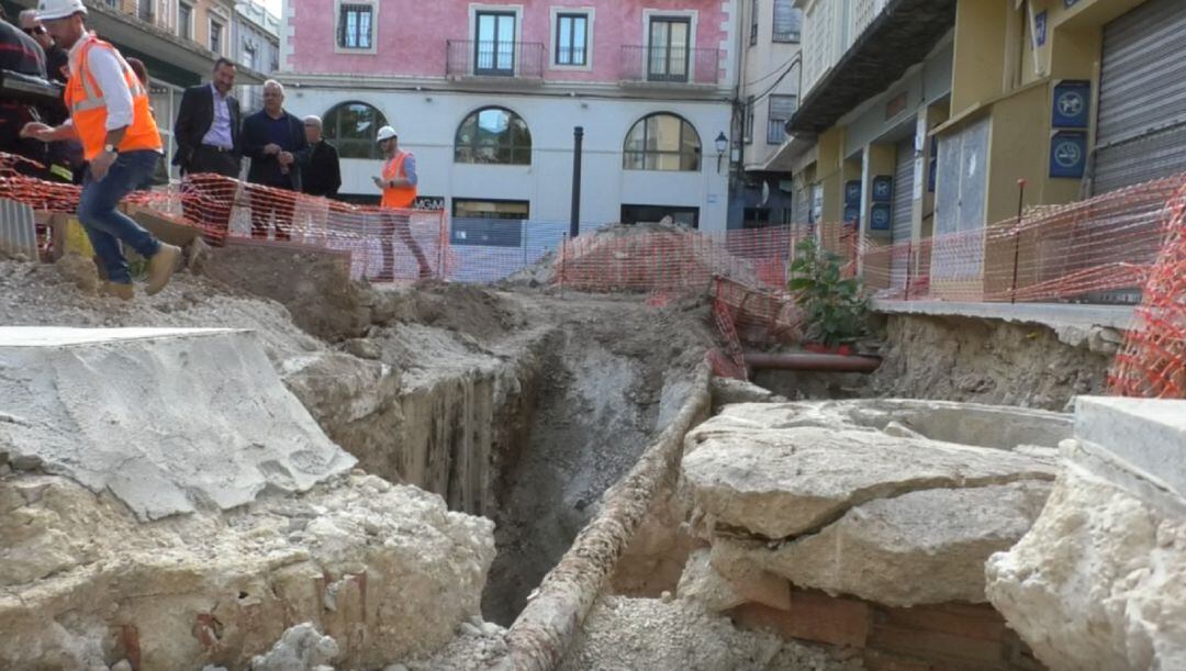Entrada al refugio antiáereo de la Guerra Civil en Elche