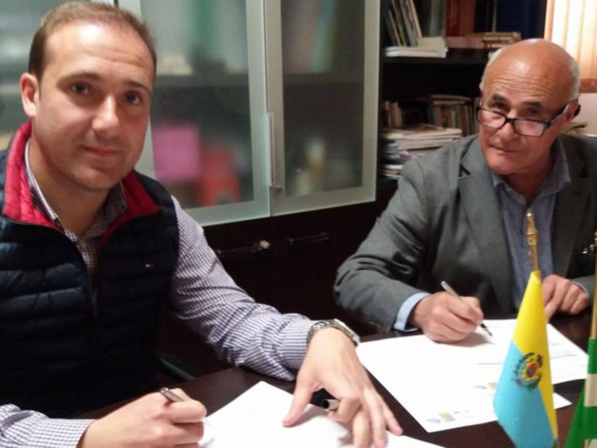 Unión Deportiva y Colegio Los Pinos firman un convenio de colaboración