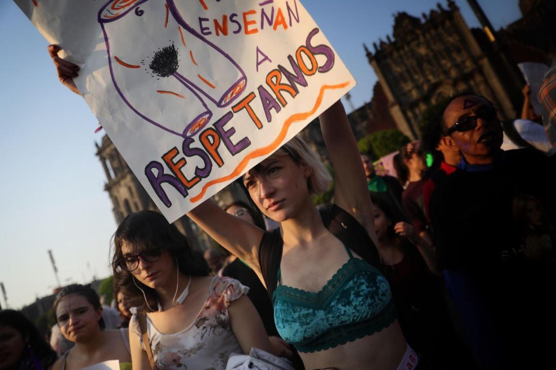 Manifestación de mujeres en Ciudad de México