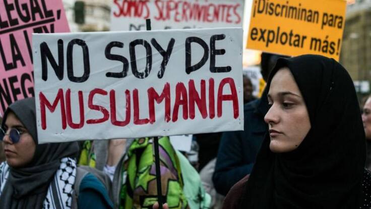 Augmenten els delictes d'odi, amb Ana Terradillos i Amanda Figueras, periodistes i escriptores