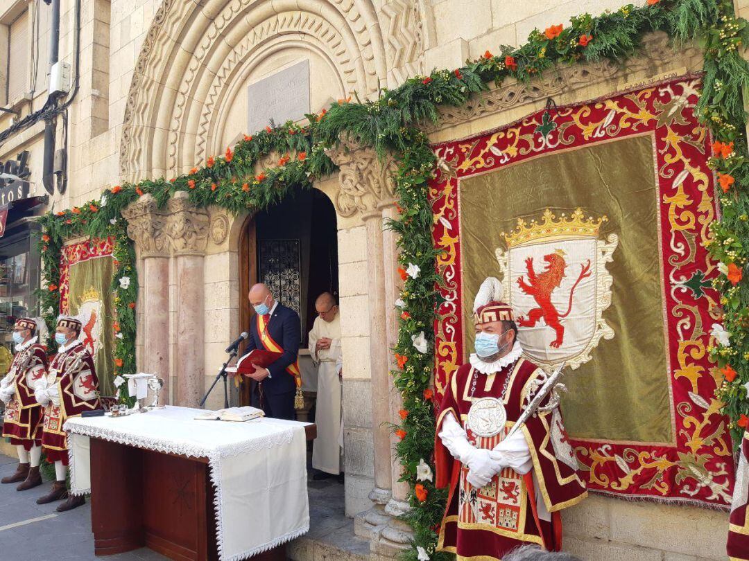 La misa de San Juan ha estado dedicada a las víctimas del Covid