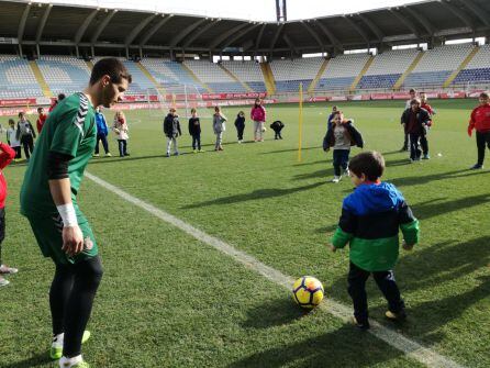Imagen de un rondo de los protagonistas de la jornada en el Reino