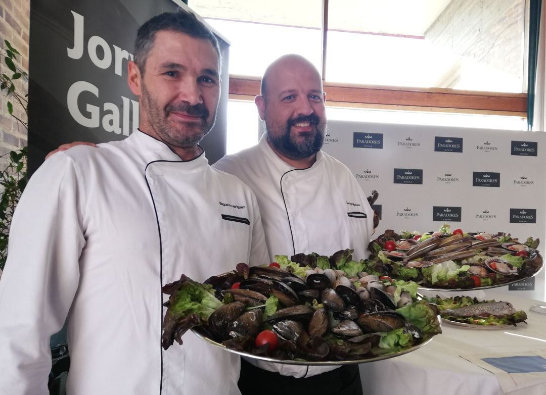 Miguel Rodríguez y Sergio Muñoz, chef de los Paradores de Baiona y Segovia