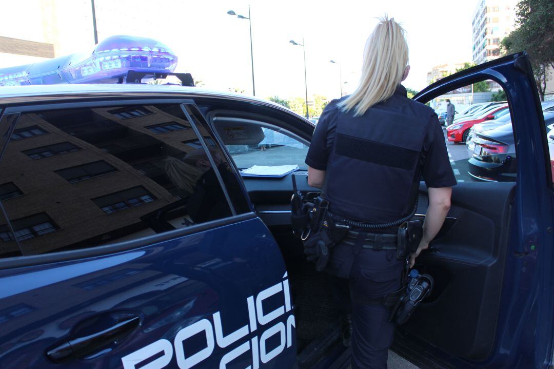 Agente de la Policía Nacional