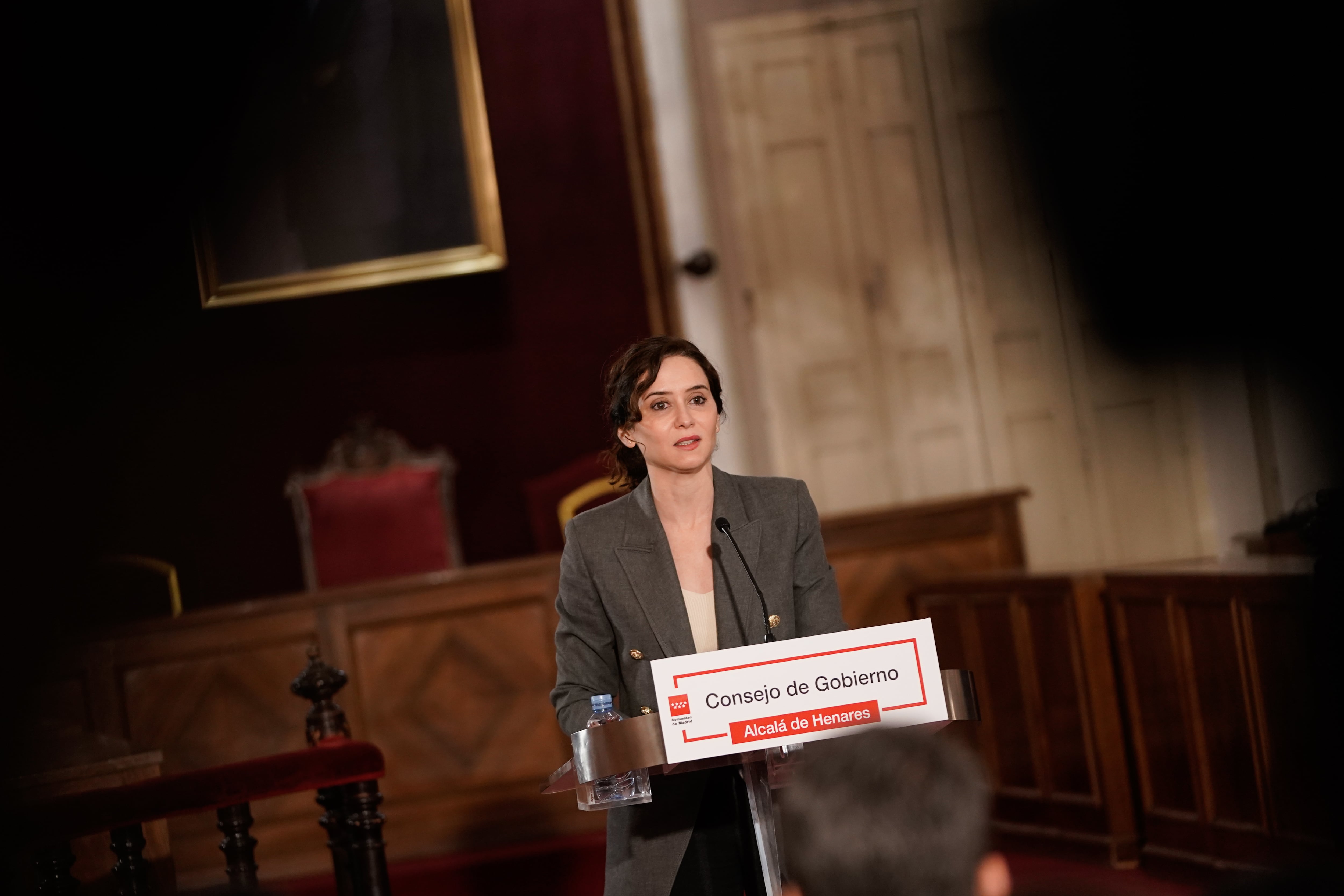 La presidenta de la Comunidad de Madrid, Isabel Díaz Ayuso, en rueda de prensa posterior a la reunión del Consejo de Gobierno.