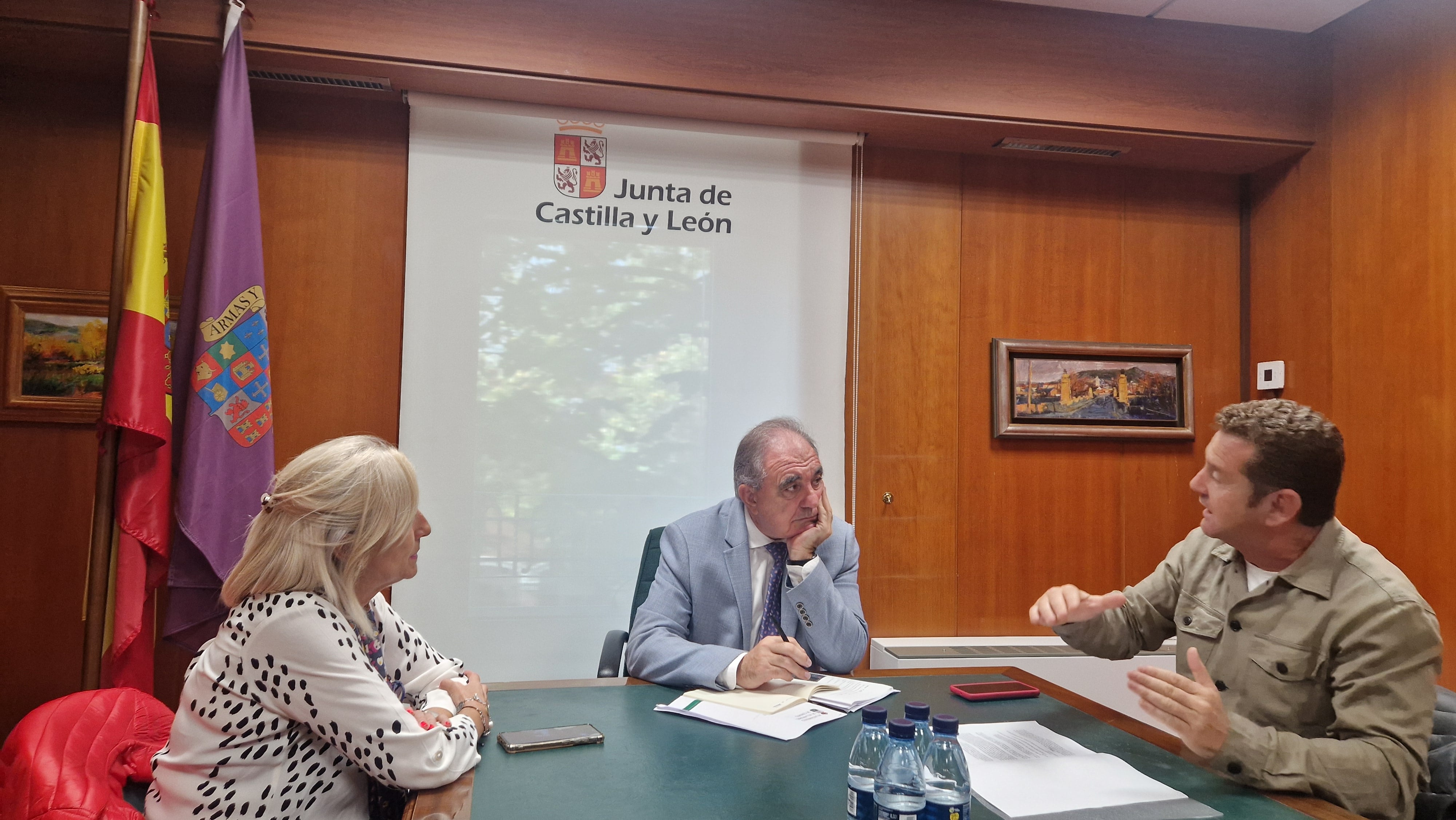 La Junta y el Ayuntamiento de Población de Campos colaboran para la mejora de infraestructura