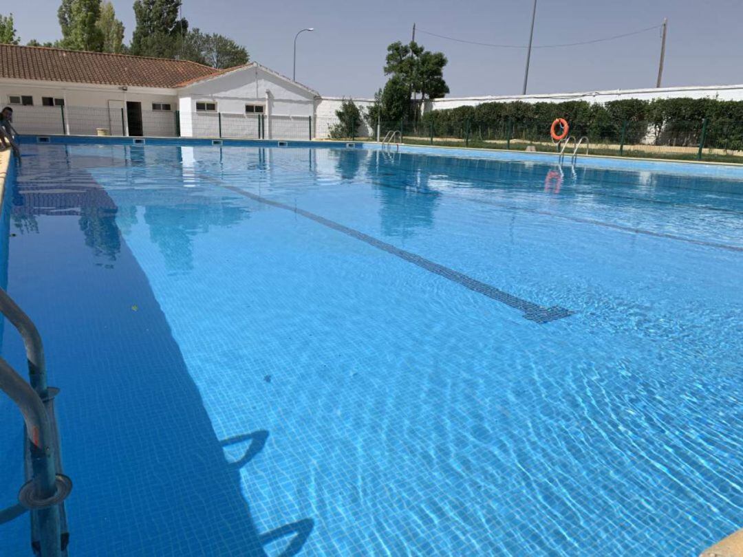 Piscina municipal de Alberca de Záncara