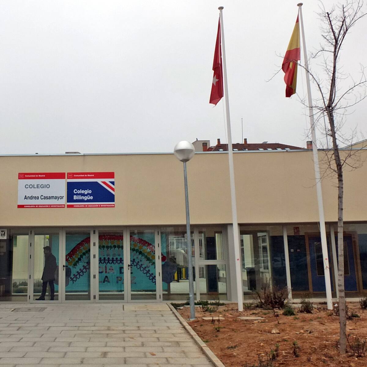 Las familias de Miramadrid en Paracuellos de Jarama reclaman más plazas públicas de infantil para el próximo curso