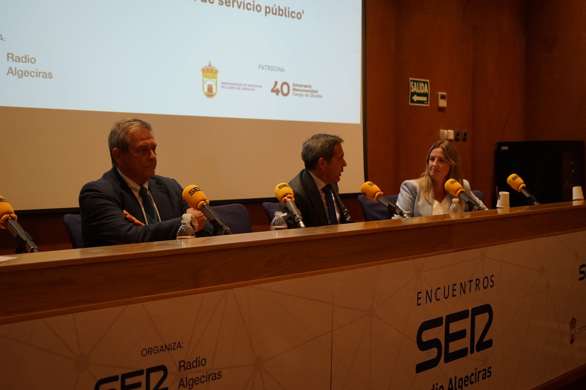 Eduardo Briones (IECG), Manuel Abellán (ARCGISA) y M. Ángeles Benito