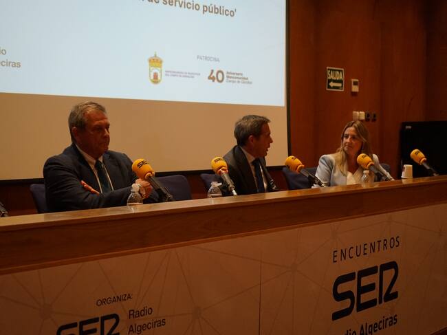 Eduardo Briones (IECG), Manuel Abellán (ARCGISA) y M. Ángeles Benito