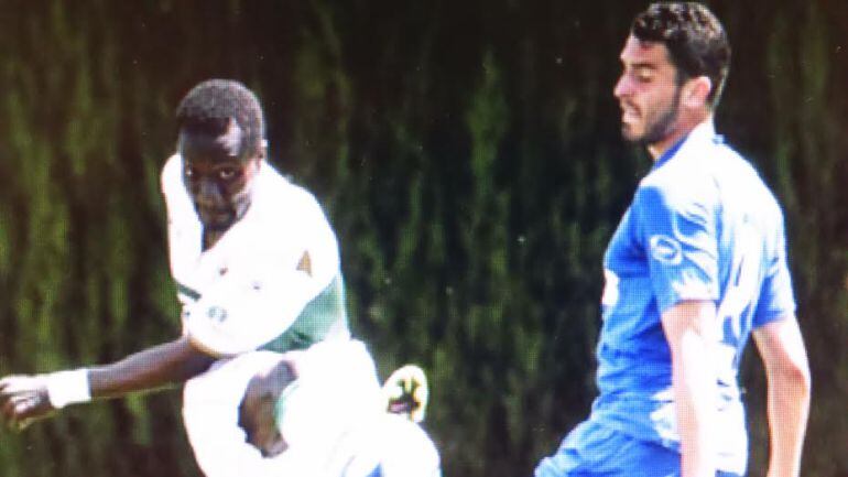 El Elche C.F. cede a Michael Anaba al Alcoyano