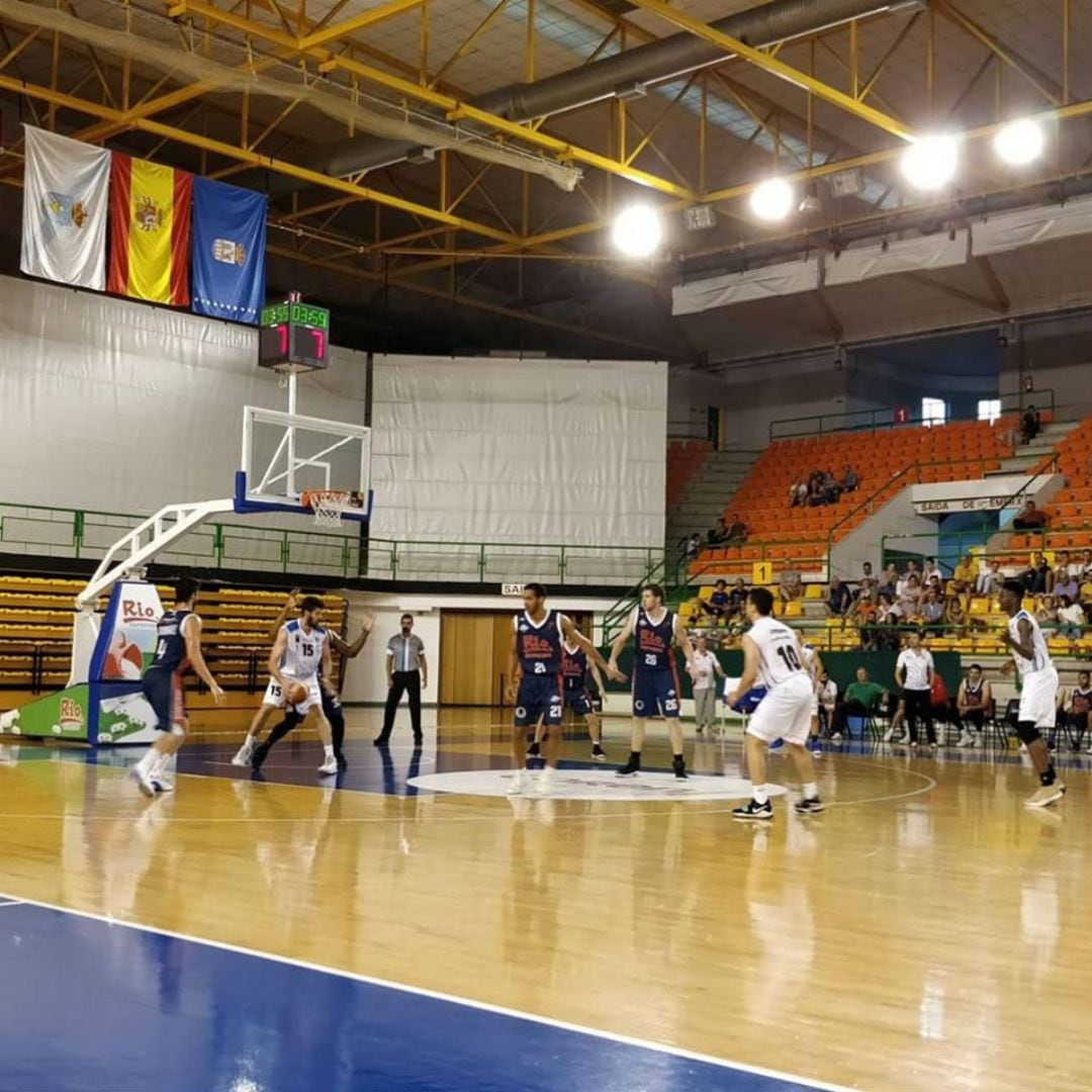 El Club Ourense Baloncesto,disputará el primer partido de liga, en la cancha del Granada.