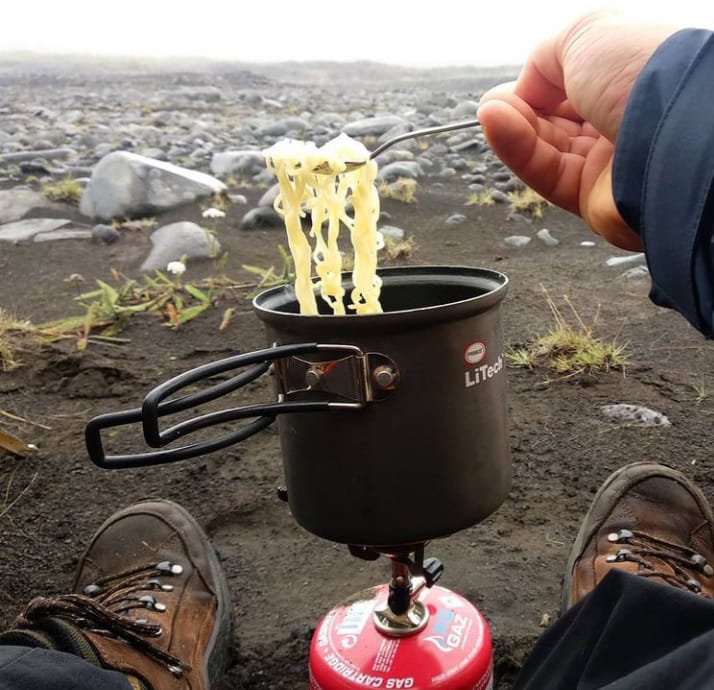 Cocina con vistas al paisaje islandés