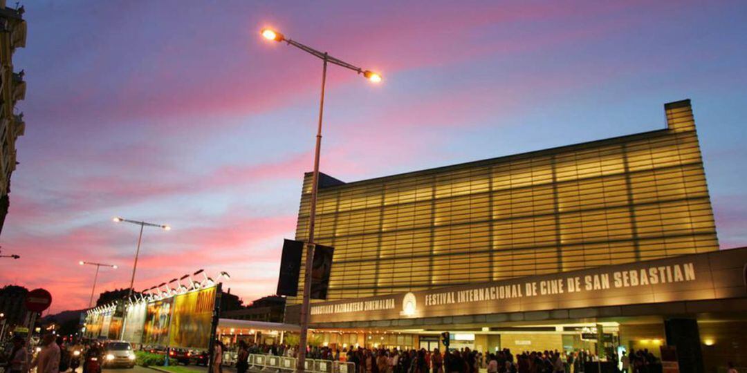 Imagen del Kursaal durante el Festival de Cine de san Sebastián