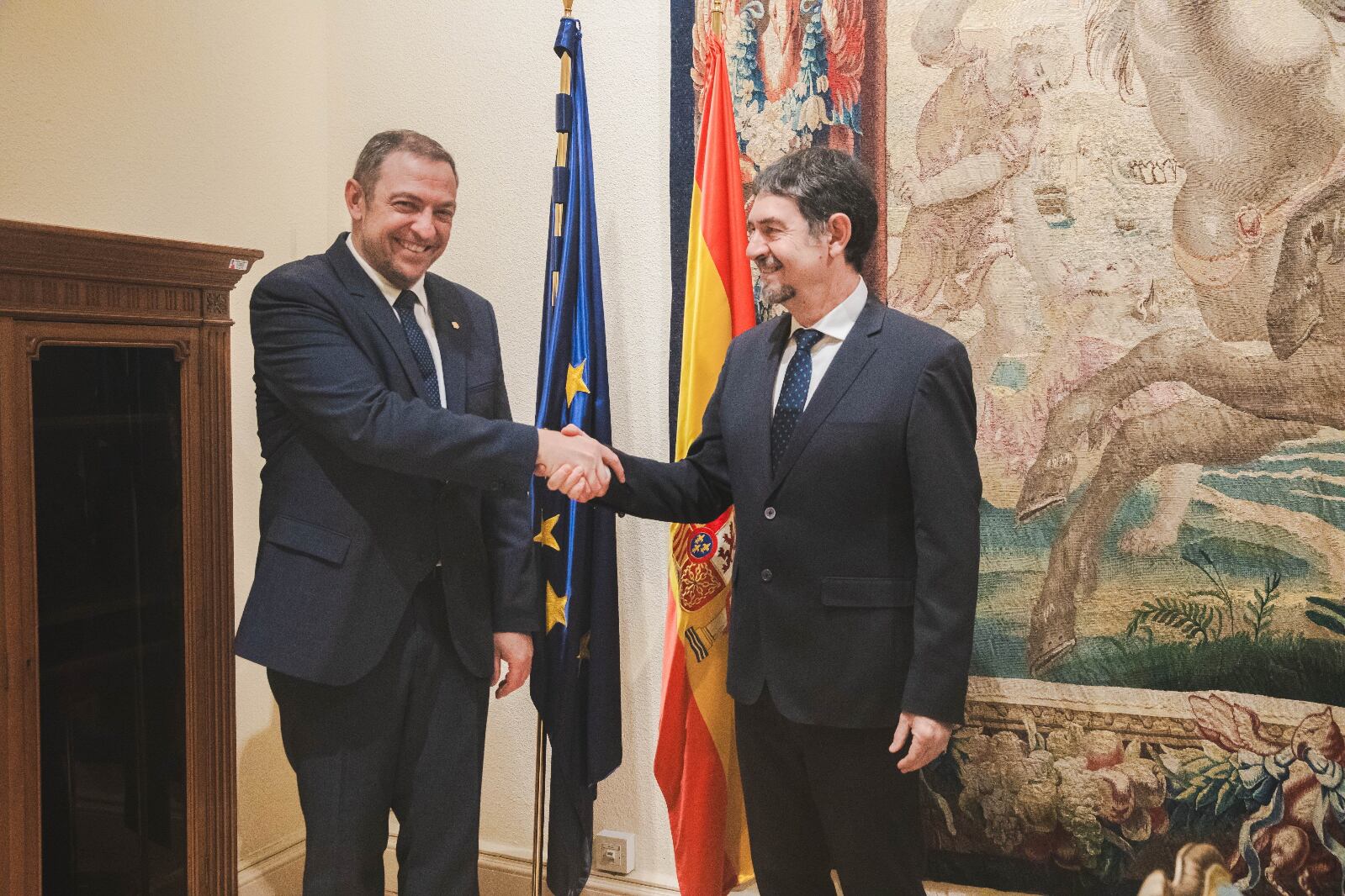 El secretari d’Estat d’Educació i Universitats, Josep Anton Bardina, i el secretari d’Estat d’Educació, Abelardo de la Rosa, abans de presidir la reunió de la comissió mixta hispanoandorrana d'educació celebrada ahir a Madrid