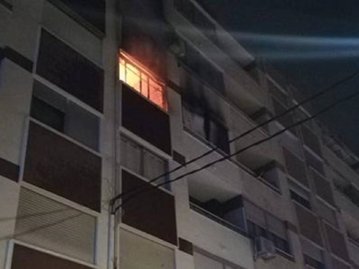 Un anciano de 80 muere en Gandia en el incendio de su casa
