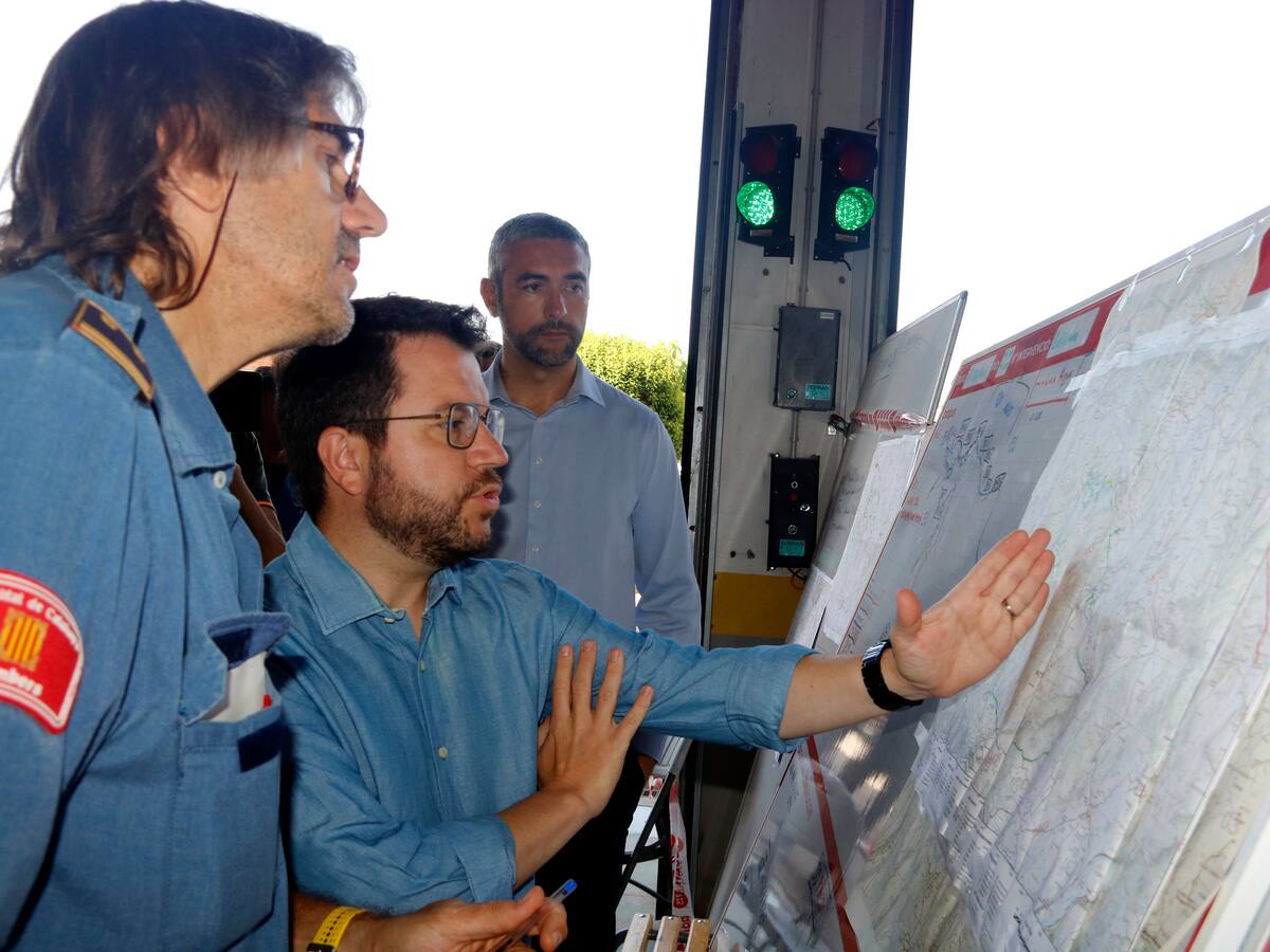 Aragonès garanteix ajuts als afectats per l'incendi de Baldomar