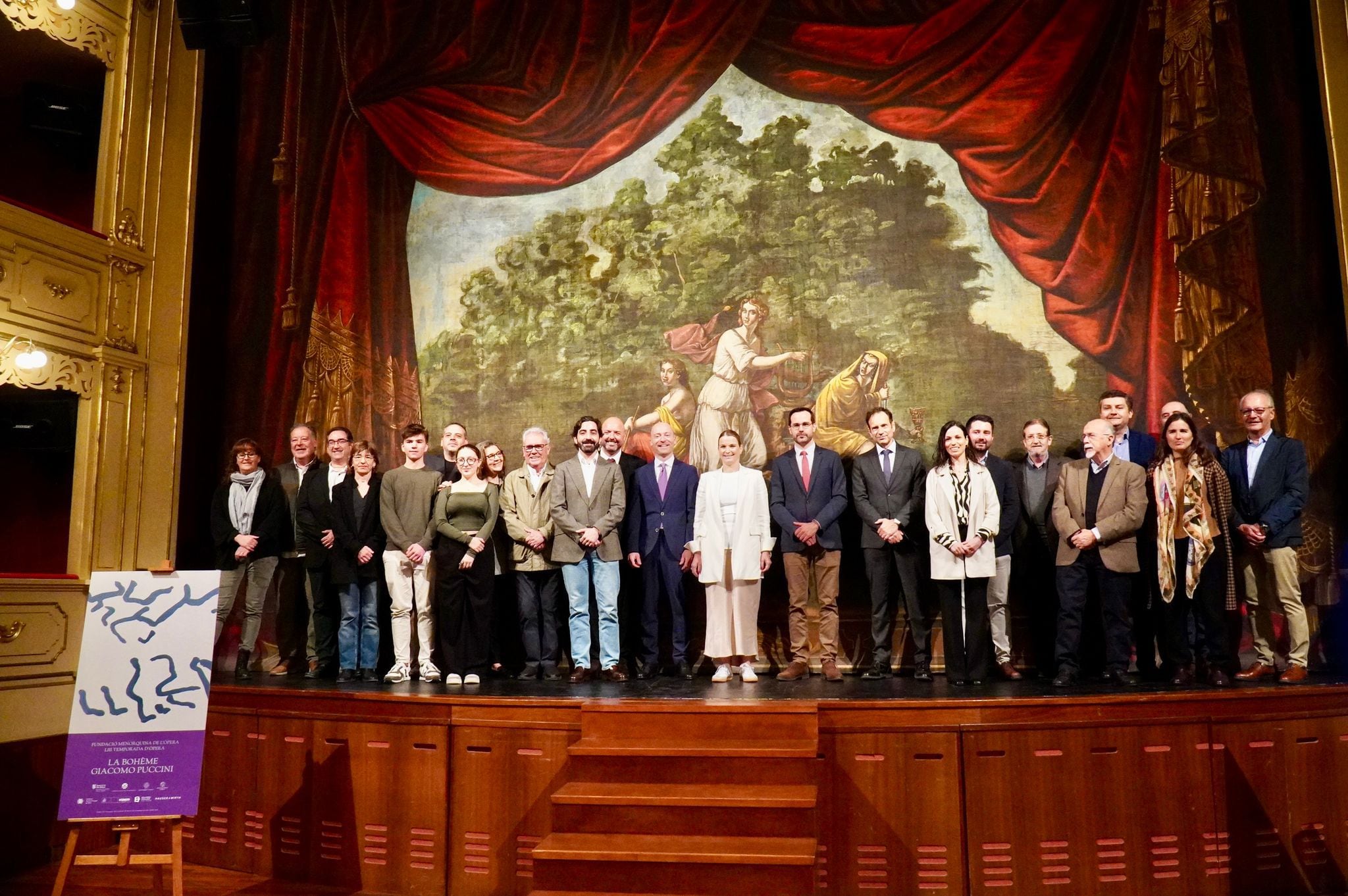 Fotografía de la presidenta Prohens amb els representants de la Fundació Menorquiina de l&#039;Òpera