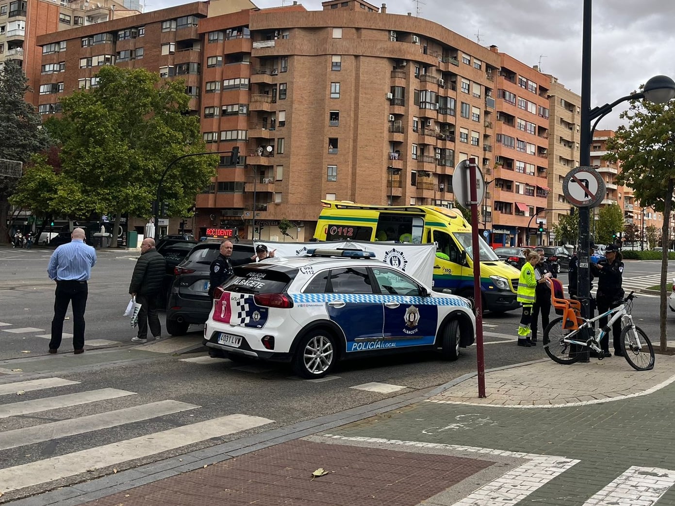 La Policía Local y los Servicios de Emergencia han asegurado la zona