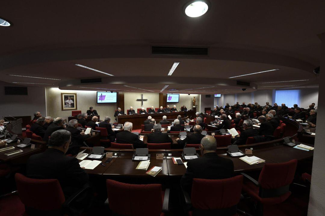 Vista general de la reunión de la Conferencia Episcopal esta mañana en Madrid, presidida por el Cardenal Ricardo Blázquez