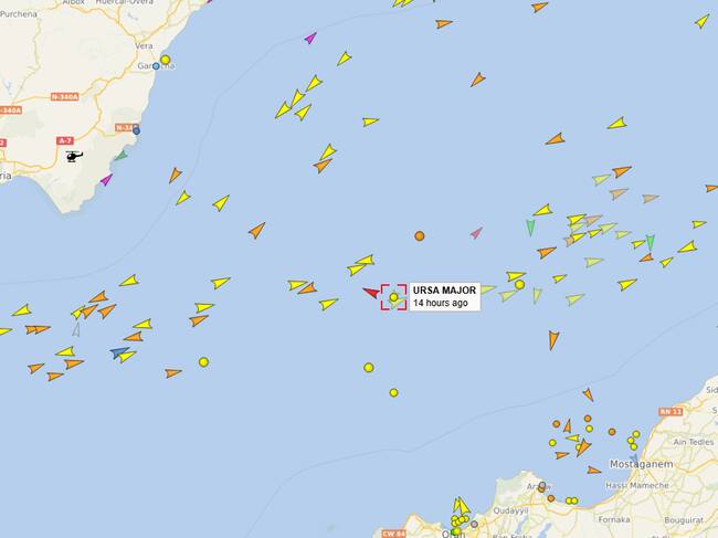 Posición del "Ursa Major" entre la costa de España, en la esquina superior izquierda, y la de Argelia, en la inferior derecha
