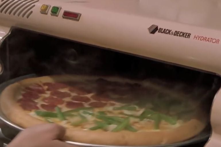 La hidratación de pizzas, según la película &#039;Regreso al Futuro II&quot;.